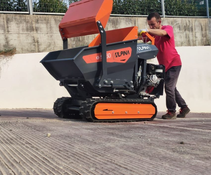 Dumper Alpina su cantiere